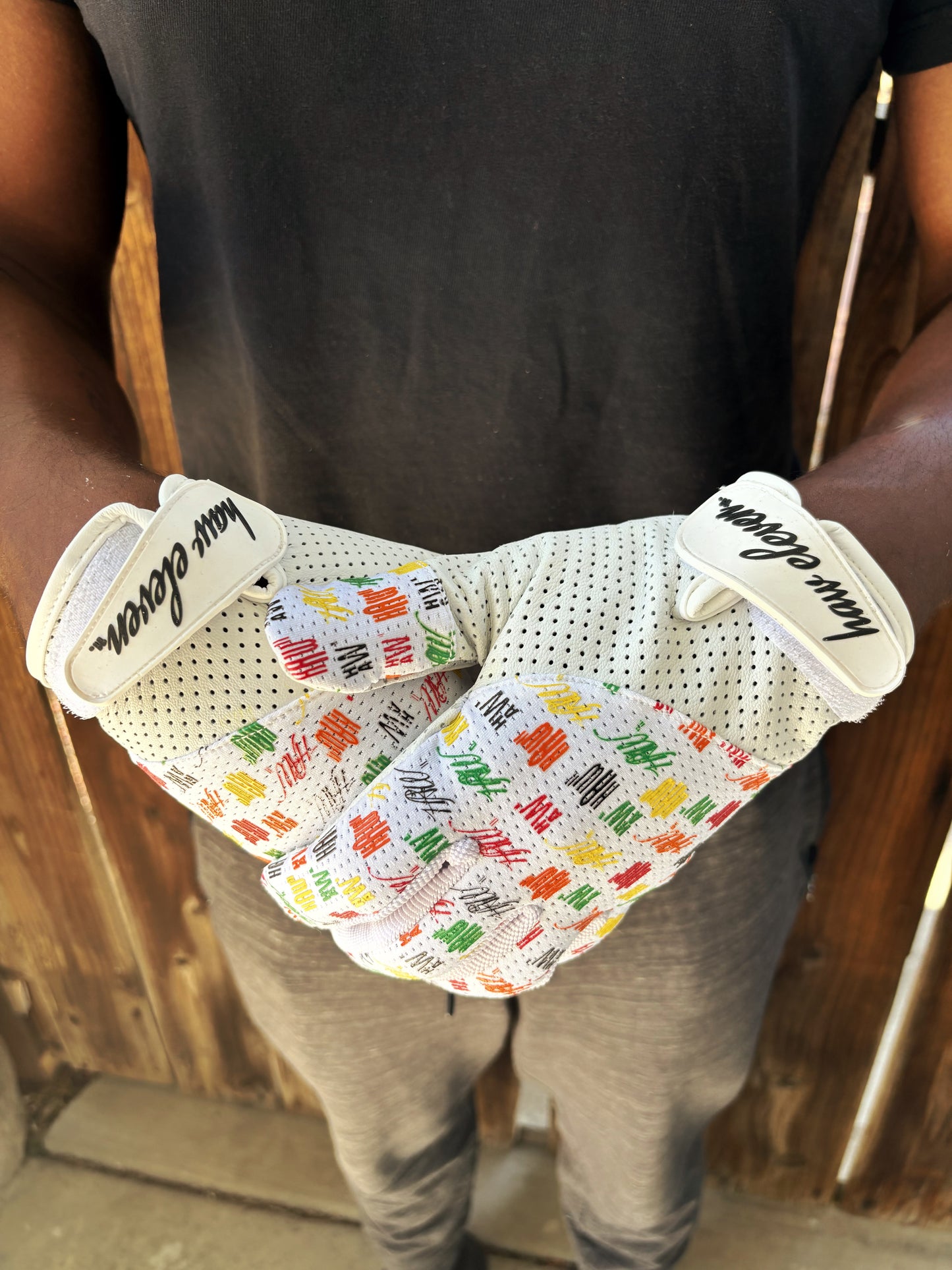 Haw Eleven Burner Gloves