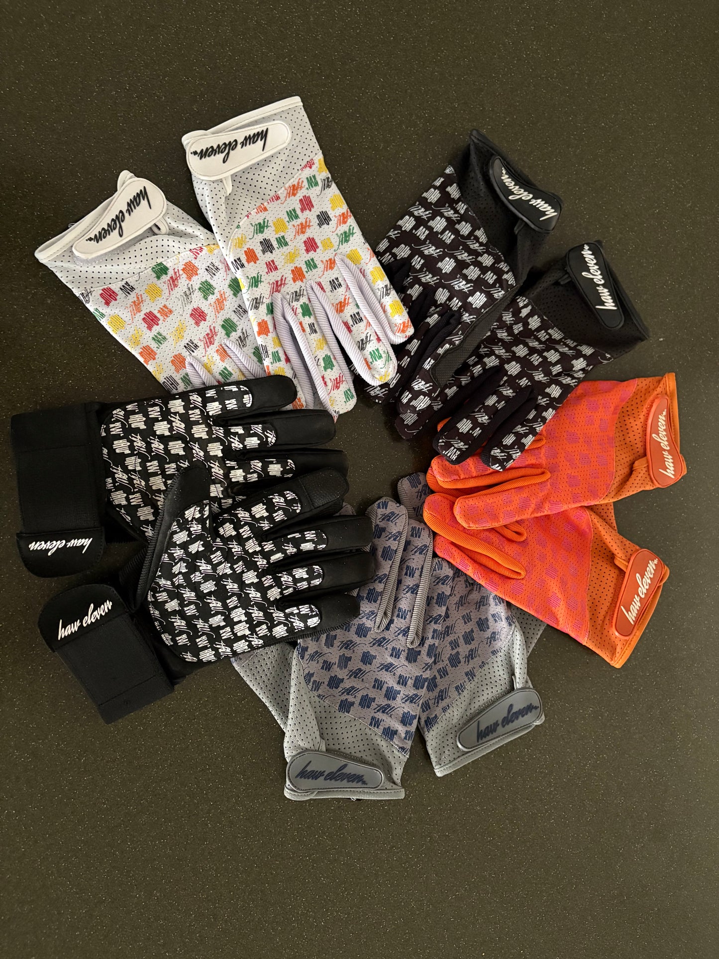 Haw Eleven Burner Gloves