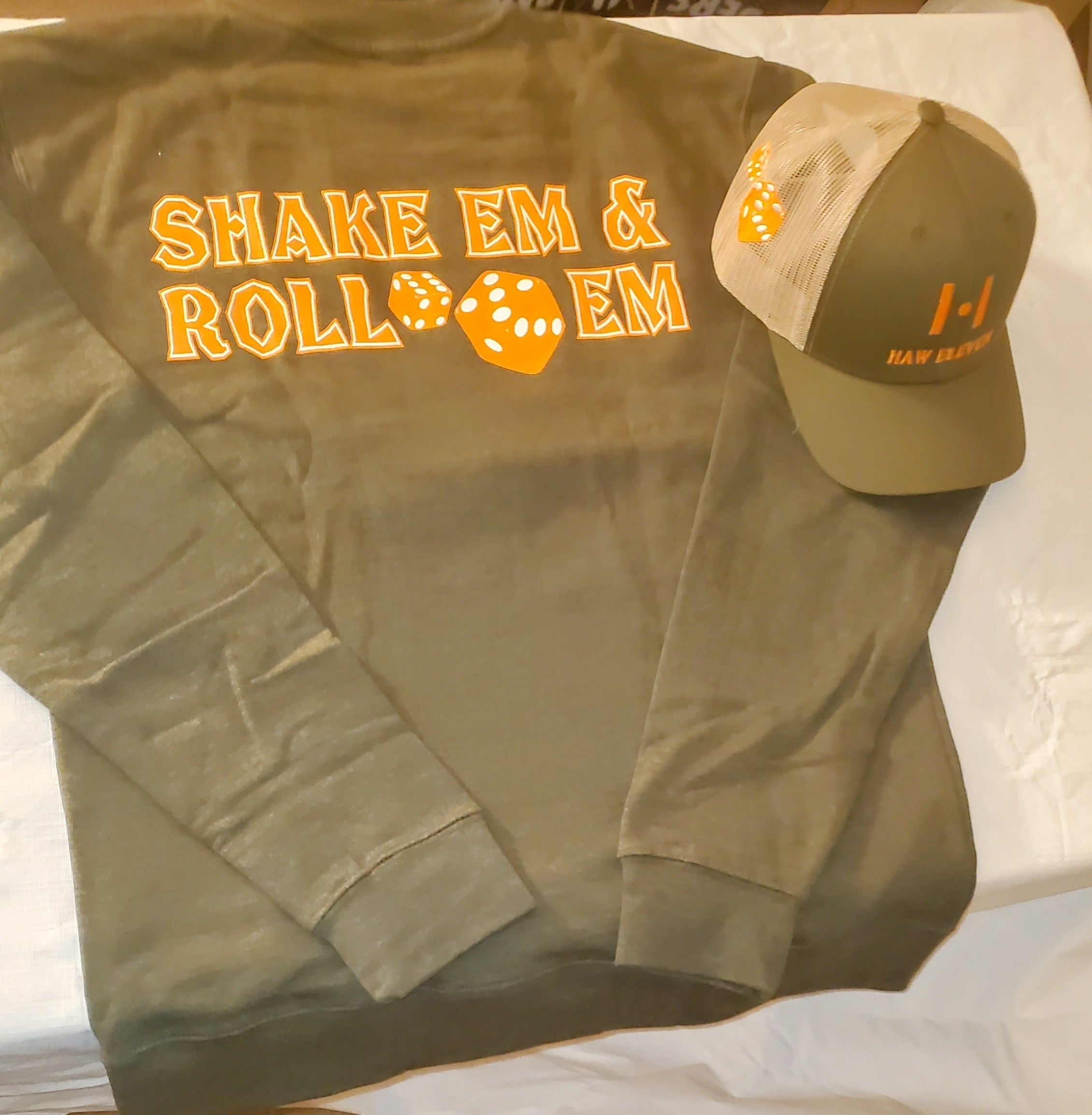 Shake EM & Roll EM Crew Neck